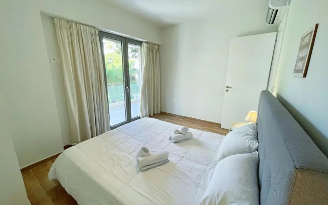 WSD Luxury Bright 2BD Apt with Sea view Balcony