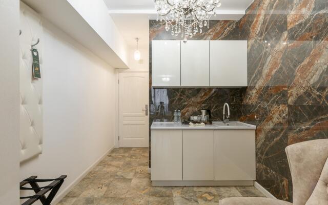 Morskaya Gavan' on Morskoy Lane