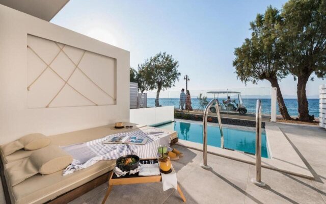 Villa Di Mare Seaside Suites