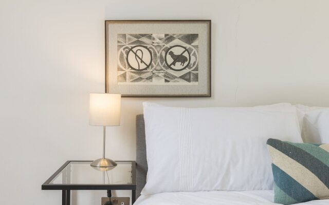 Modern 3BR Flat Close to Angel Station