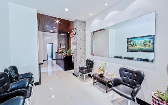 Swiss-Belcourt Sunset