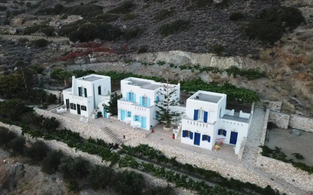Abrami Traditional Villas & Studios