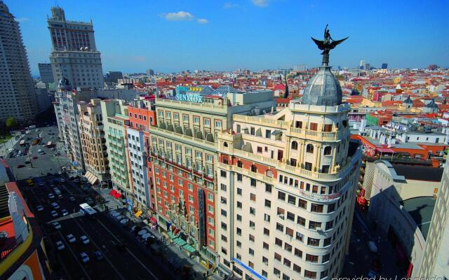 Senator Gran Vía 70 Spa Hotel