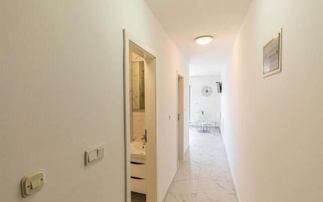 Bozo - 100m to the sea - A1