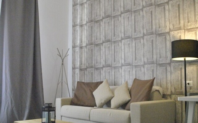 Rome Industrial House