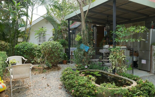 Baan Mae Yai