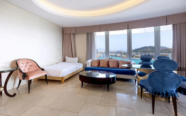 Yuejia Sea Apartment Phoenix Island