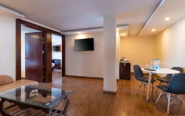 Yashshree Mussoorie Mall Road