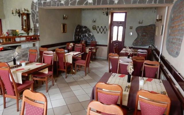 Hostel Piero