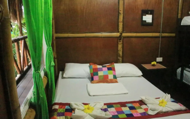 La Natura Hostel & Pool