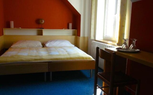 Family hotel Maxim