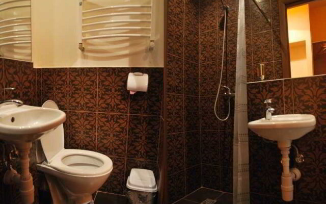 Tsisar Bankir Hotel