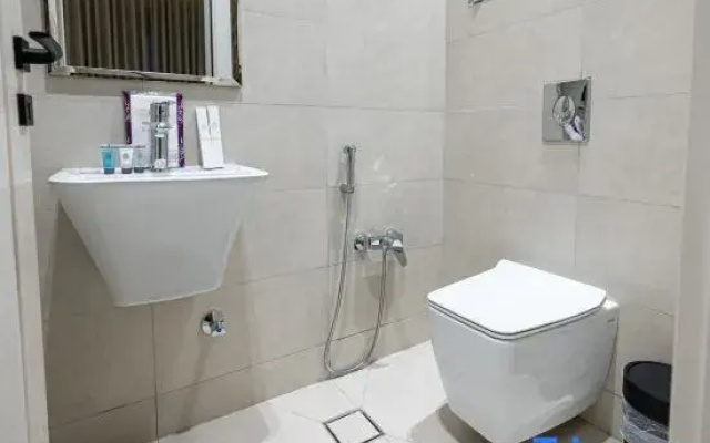 Royal Two Bedroom with Private Terrace