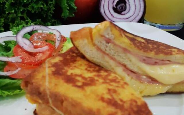 Hacienda Dos Ojos Boutique Hotel