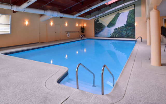 Holiday Inn Martinsburg by IHG