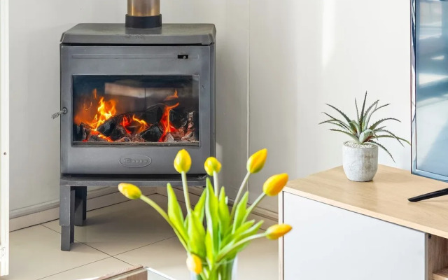 Manhattan Wharfside 301