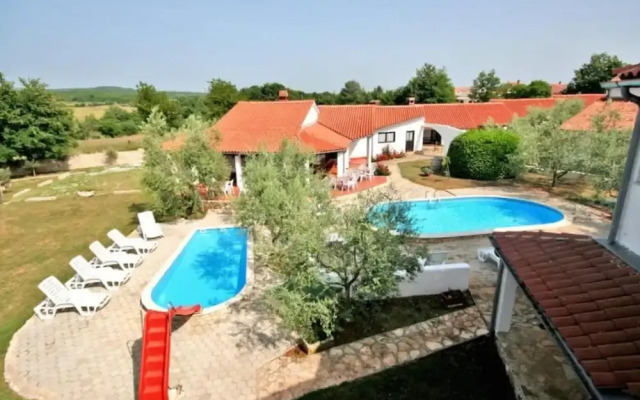 Splendid Poreč Holiday Home With Swimming Pool