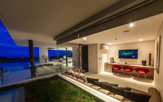 Villa Anavaya