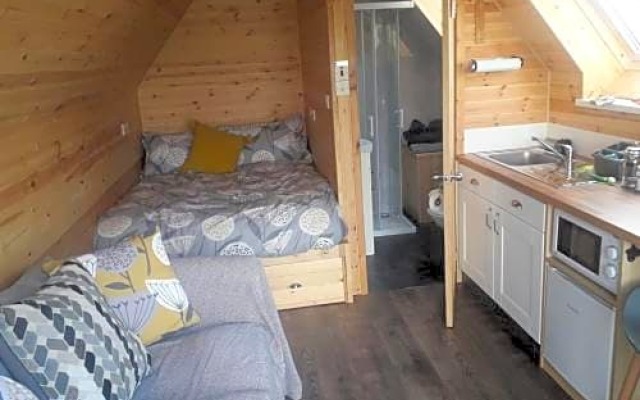 Swan View Lodge - North Uist