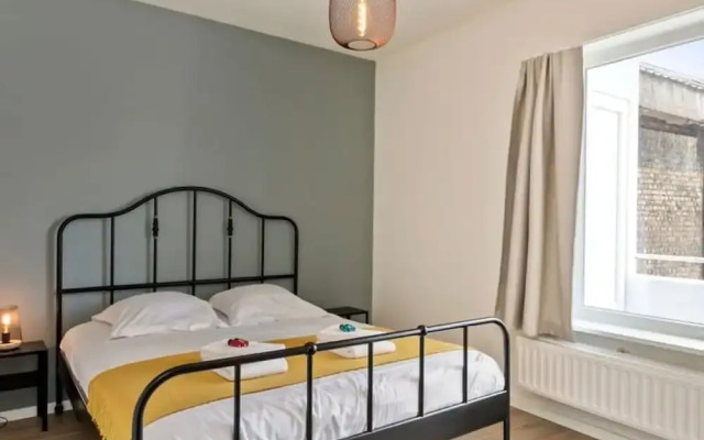 Apartment Near the Beach in the Heart of the City