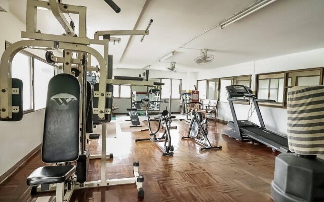 Omni Suites Aparts-Hotel