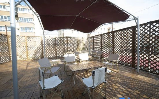 Yining City White Love Lane to Homestay (Liuxing Street Branch)