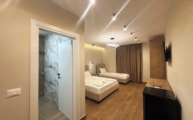 Kalpazo Hotel Tommy Durres