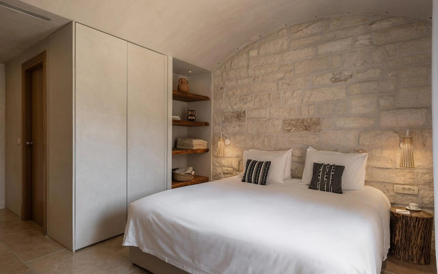 The Theodore Boutique Hotel