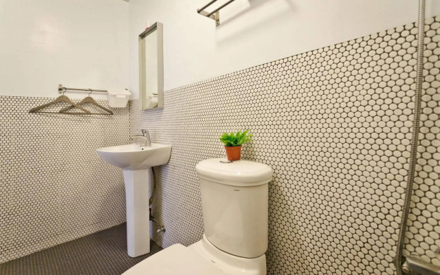 Apple Room Hostel