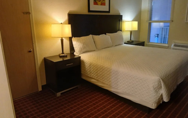 76 Family Inn