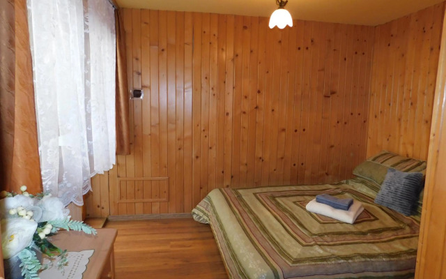 Pokoje Goscinne Monika II