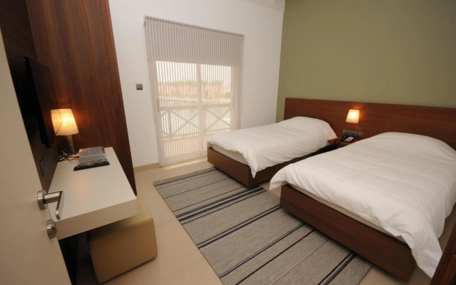 Al Bander Hotel & Resort