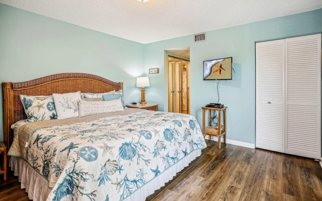 Land's End 1-404 Bay Front - Premier