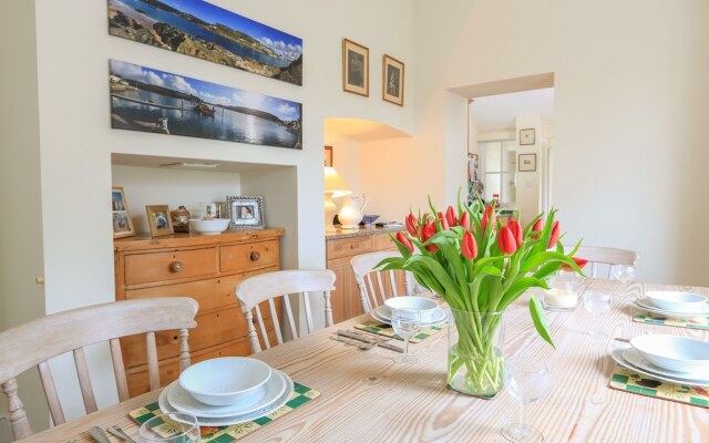 1 Holmleigh
