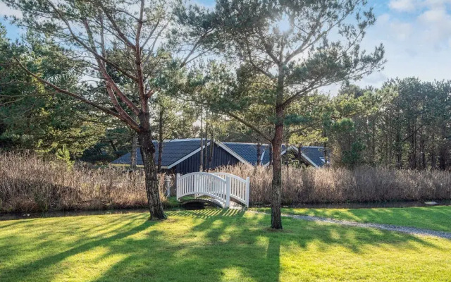 6 Person Holiday Home in Blavand