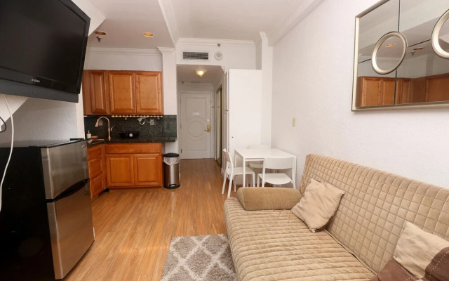 786 Partial Ocean Hollywood Beach