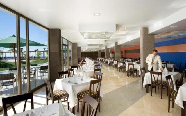 Aguamarina Golf Apartments