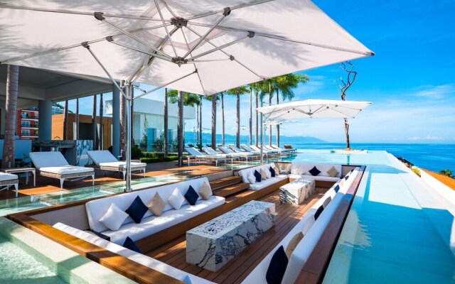 Pier 57 Penthouse 703 Romantic Zone Spectacular Ocean Views