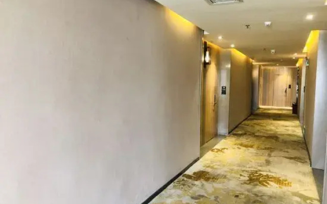 7 Days Hotel (Dongguan Qishi Center)