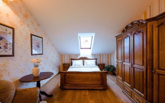 Sherborne ApartHotel