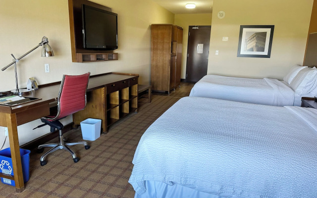 Four Points By Sheraton Edmonton Gateway