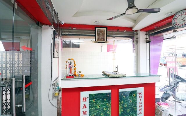 OYO 24119 Hotel Rama Krishna