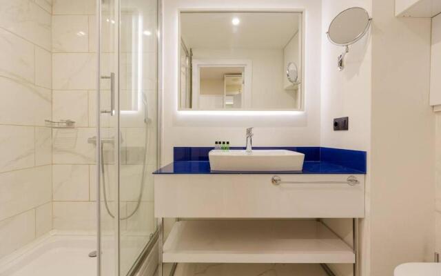 1BR Apartment With Sea View And balcony In Batumi