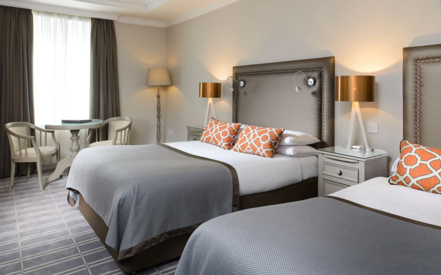 Meadowlands Hotel