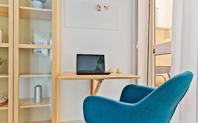 Apartamento con patio a 1 minuto de la playa
