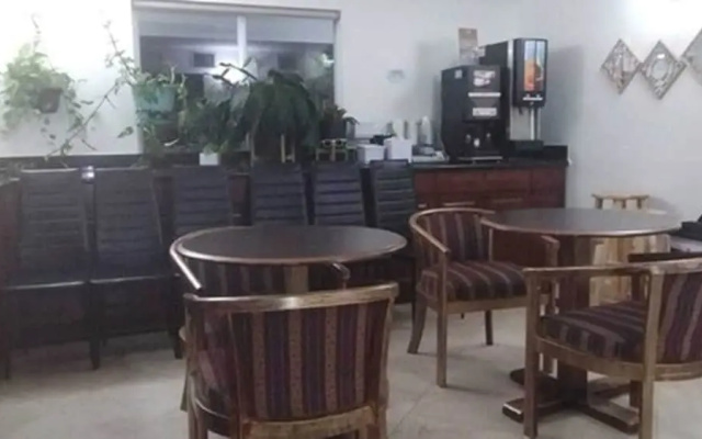 Super 8 Dania/fort Lauderdale