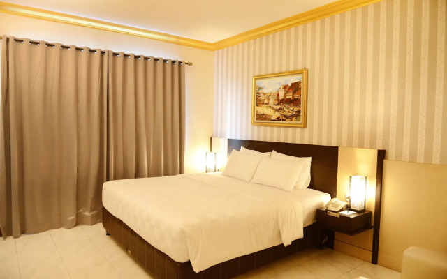 Hotel 88 Diponegoro