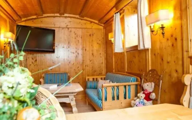 Zibert Hotel Garni