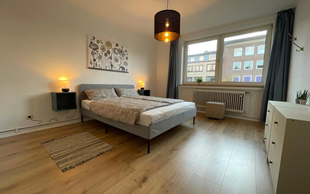 Purple Kitchen - Apartment mit großer Wohnküche