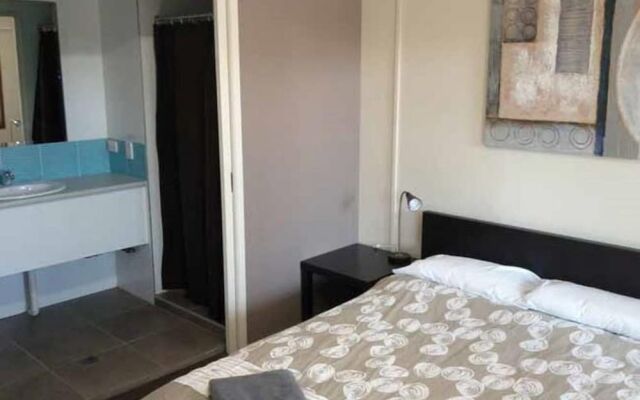 Flashpackers Hervey Bay Hostel